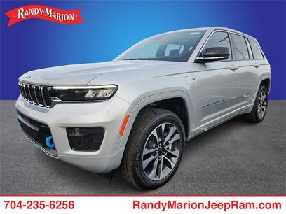 New 2024 Jeep Grand Cherokee Overland w/ Trailer Tow Package
