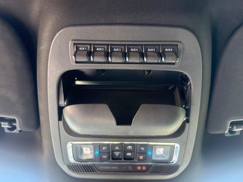 Used 2024 Ford F350 Platinum AWD/4WD image 27