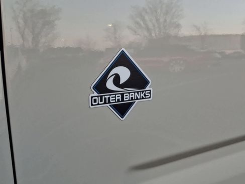 Used 2025 Ford Bronco Sport Outer Banks w/ Outer Banks Tech Package+ image 28