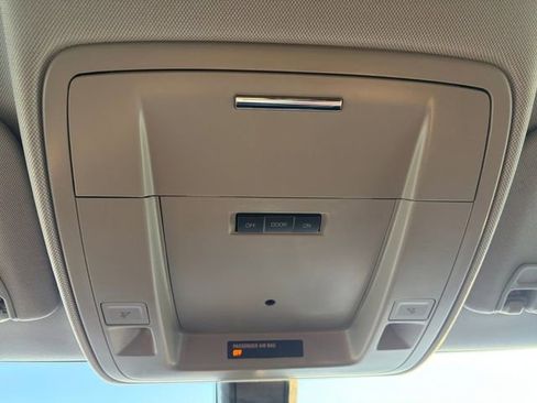 Used 2017 Chevrolet Silverado 1500 LT w/ LT Eassist Package image 12