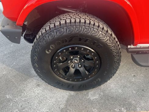 New 2025 Ford Bronco Stroppe Edition image 9