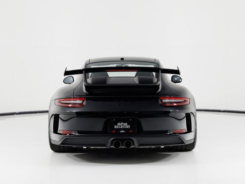 Used 2018 Porsche 911 GT3 RWD image 4