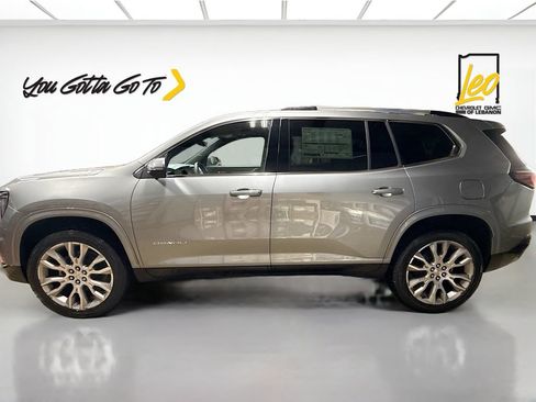 New 2026 GMC Acadia Denali w/ Super Cruise Package image 7