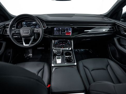 New 2026 Audi Q8 Premium Plus image 8
