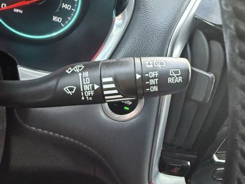 Used 2019 Chevrolet Traverse LT w/ LT Premium Package image 23