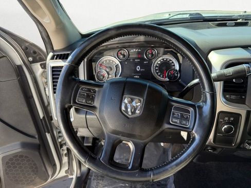 Used 2018 RAM 3500 Big Horn image 12