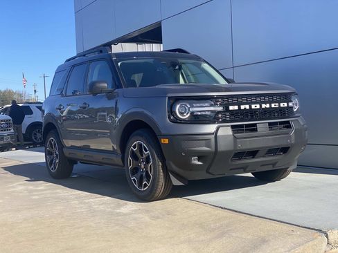 New 2025 Ford Bronco Sport Outer Banks w/ Outer Banks Tech Package+ image 1