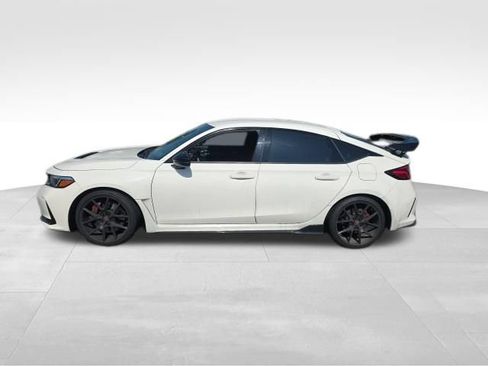 Used 2023 Honda Civic Type R image 6