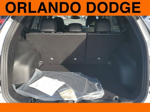 New 2026 Jeep Compass Latitude image 8