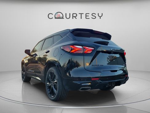 Used 2020 Chevrolet Blazer RS image 2