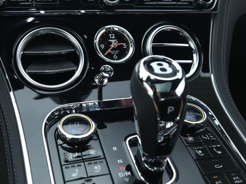 Used 2022 Bentley Continental GT V8 AWD/4WD image 31