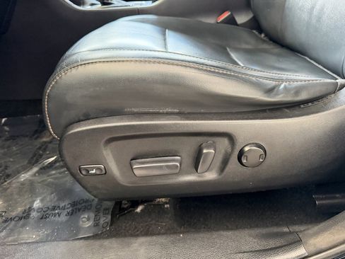 Used 2016 Toyota Highlander XLE image 14