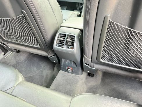 Used 2016 Audi Q3 2.0T Prestige w/ Prestige Package AWD/4WD image 43