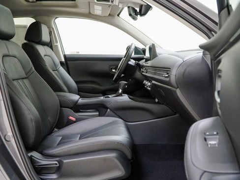 New 2026 Honda HR-V EX-L image 35