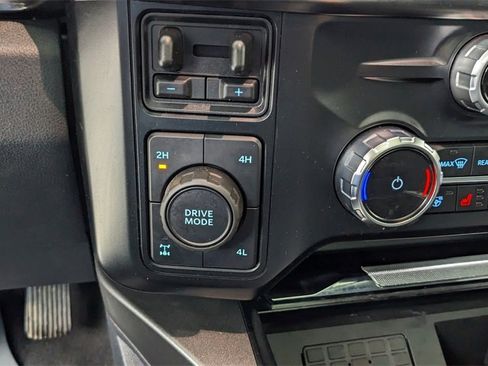 Certified 2023 Ford F250 Lariat w/ Lariat Ultimate Package image 32