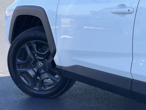 Used 2023 Toyota RAV4 Adventure image 7