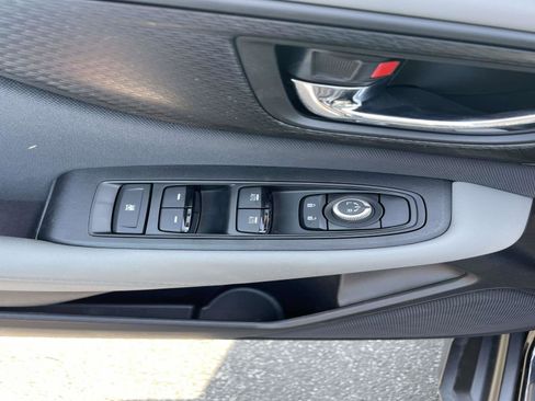 Used 2023 Subaru Outback Premium image 20