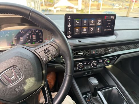 Certified 2023 Honda Accord EX-L image 20