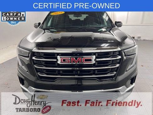 Certified 2025 GMC Acadia Elevation FWD image 2