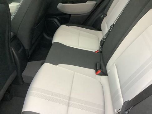 Certified 2023 Hyundai Venue SEL image 15