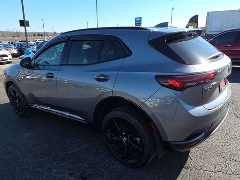 Used 2022 Buick Envision Essence w/ Technology Package II image 6