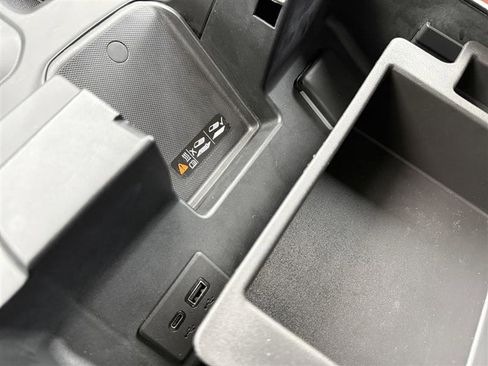 Used 2023 GMC Sierra 1500 Denali Ultimate image 25