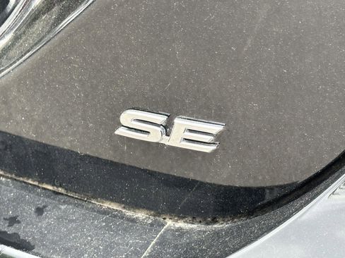 Certified 2022 Toyota Camry SE w/ Convenience Package FWD image 10