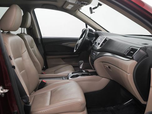 Used 2019 Honda Ridgeline RTL image 11