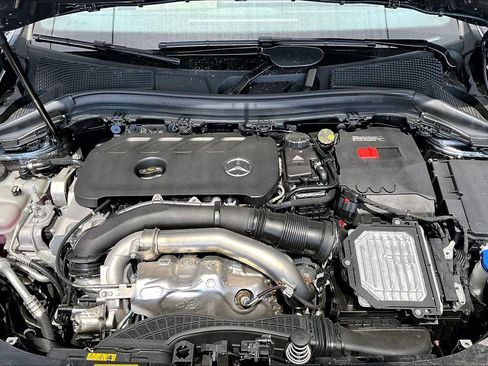 New 2026 Mercedes-Benz GLA 250 GLA 250 image 18