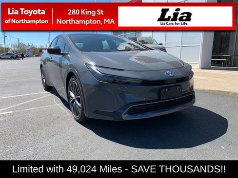 Used 2023 Toyota Prius Limited w/ Limited Premium Package FWD image 1
