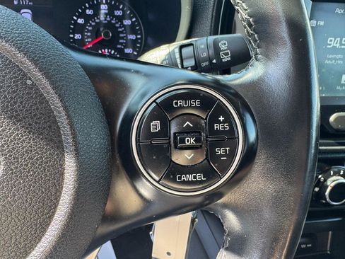 Used 2021 Kia Soul X-Line FWD image 16
