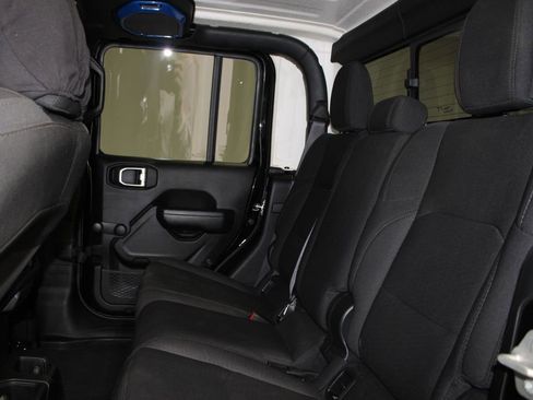 Used 2023 Jeep Gladiator Sport image 19