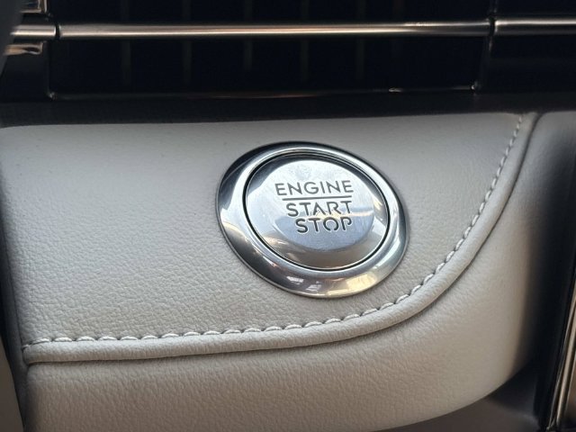 New 2026 Lincoln Nautilus Premier AWD/4WD image 33