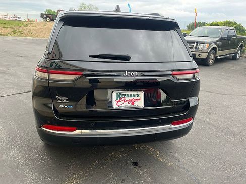 Used 2022 Jeep Grand Cherokee Limited 4xe AWD/4WD image 7