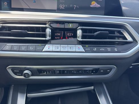 Used 2022 BMW X5 xDrive45e w/ M Sport Package image 21