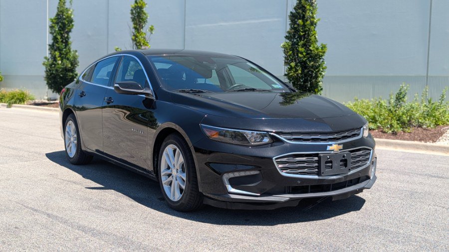 Used 2018 Chevrolet Malibu Hybrid w/ Driver Confidence Package FWD image 1