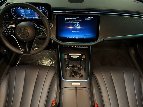 New 2027 Mercedes-Benz E 350 Sedan image 12