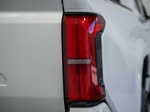 New 2026 Toyota Tacoma SR5 image 6