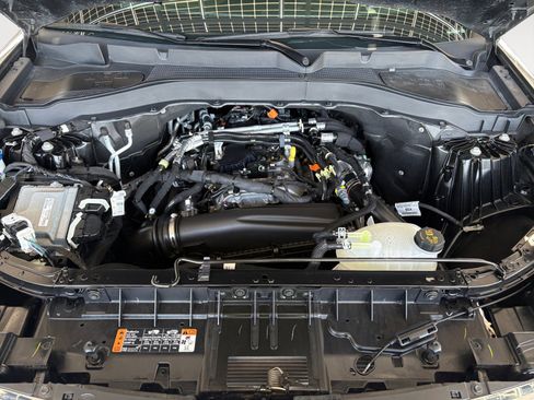 Used 2025 Ford Explorer Active RWD image 25