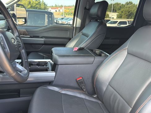 Used 2024 Ford F450 Lariat w/ Lariat Ultimate Package AWD/4WD image 27