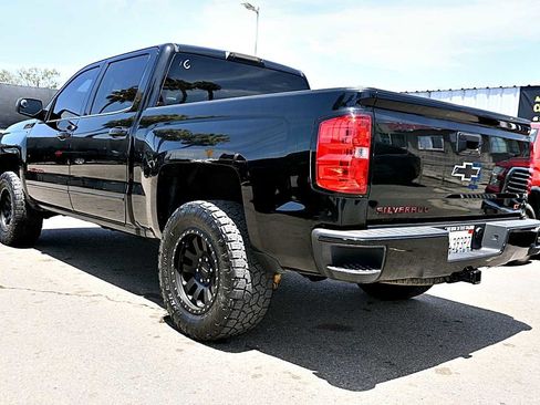 Used 2018 Chevrolet Silverado 1500 LT w/ All Star Edition AWD/4WD image 5
