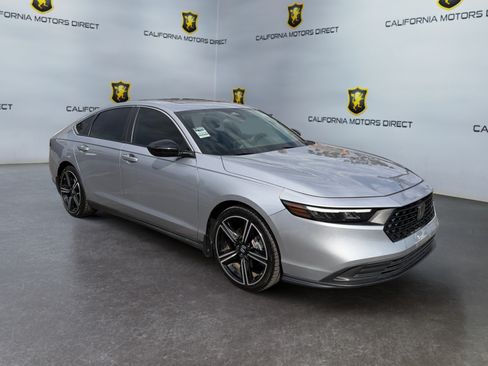 Used 2023 Honda Accord Sport image 7