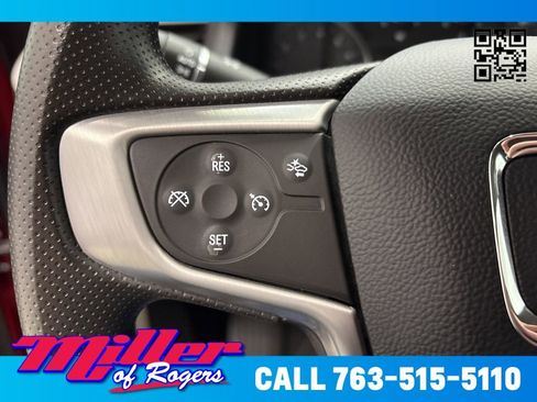 Used 2023 GMC Acadia SLE w/ Driver Convenience Package image 24