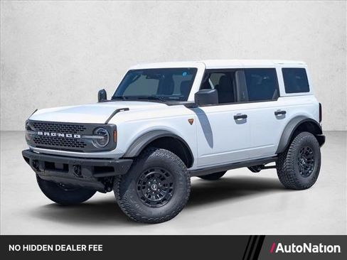 New 2026 Ford Bronco Badlands AWD/4WD image 1