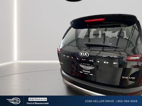 Used 2020 Kia Telluride SX w/ SX Prestige Package AWD/4WD image 4