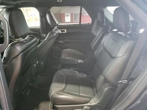 Used 2020 Ford Explorer ST w/ ST Street Pack AWD/4WD image 6