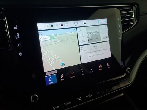 Used 2023 Jeep Wagoneer 4WD image 17