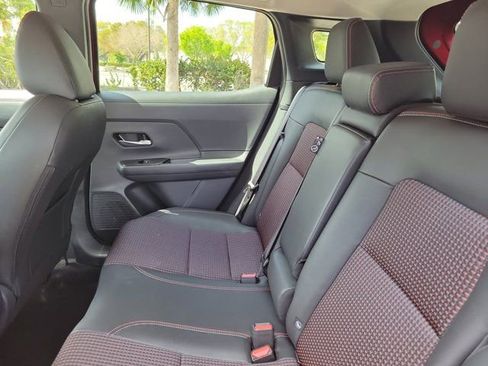 Certified 2026 Nissan Kicks SR image 16