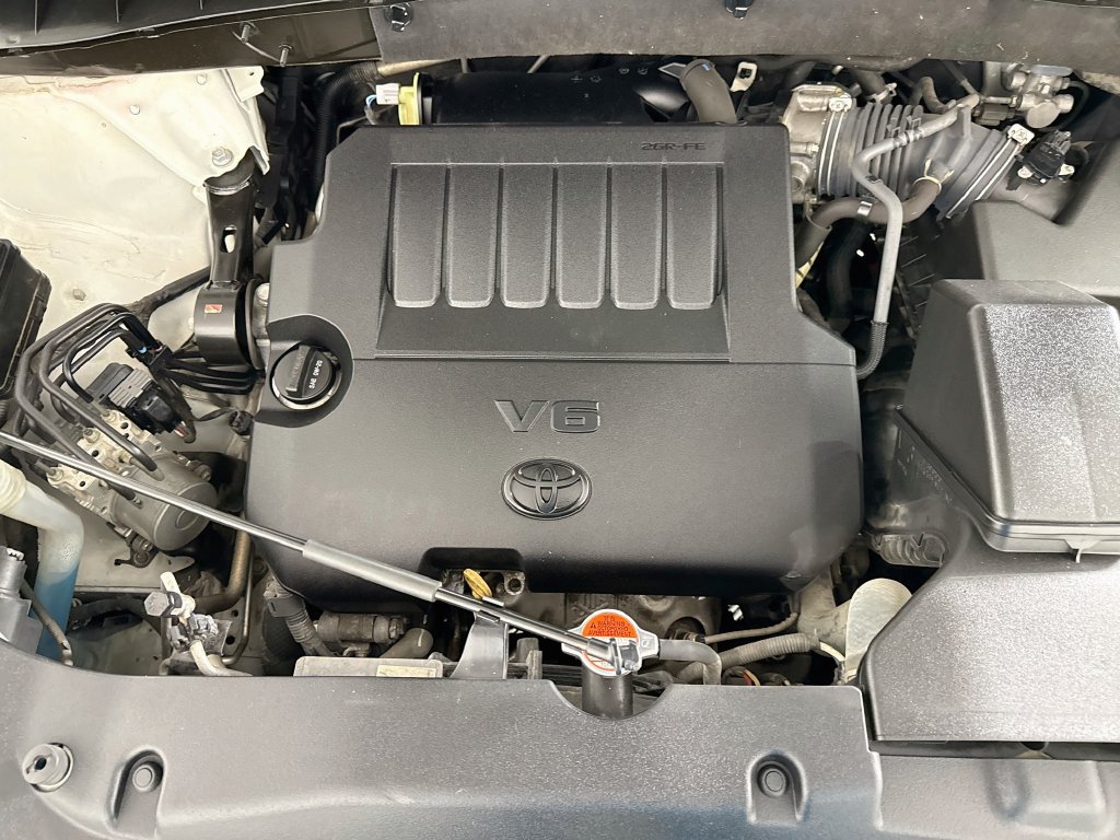 Used 2016 Toyota Highlander Limited FWD image 32