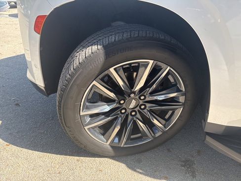 Used 2022 Cadillac Escalade Sport image 13